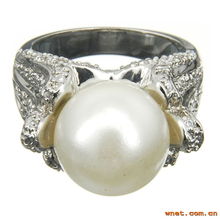 長潤首飾制品廠 匠心打造R0660 S01戒指，金銀珠寶與玉器的完美交融